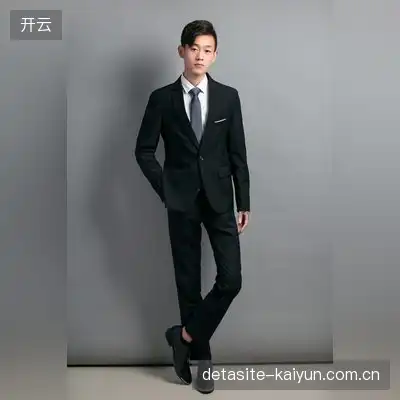 卞哲